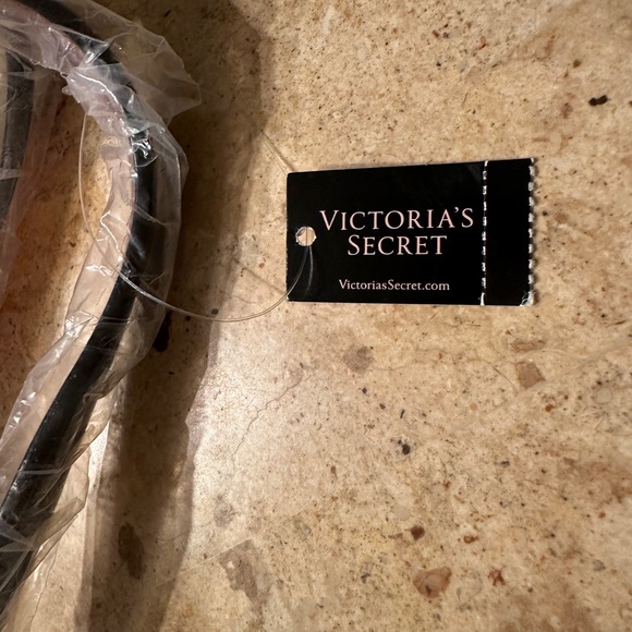 Victoria's Secret Weekender White and Black and a Splash of Pink Large Tote Bag - Picture 15 of 16